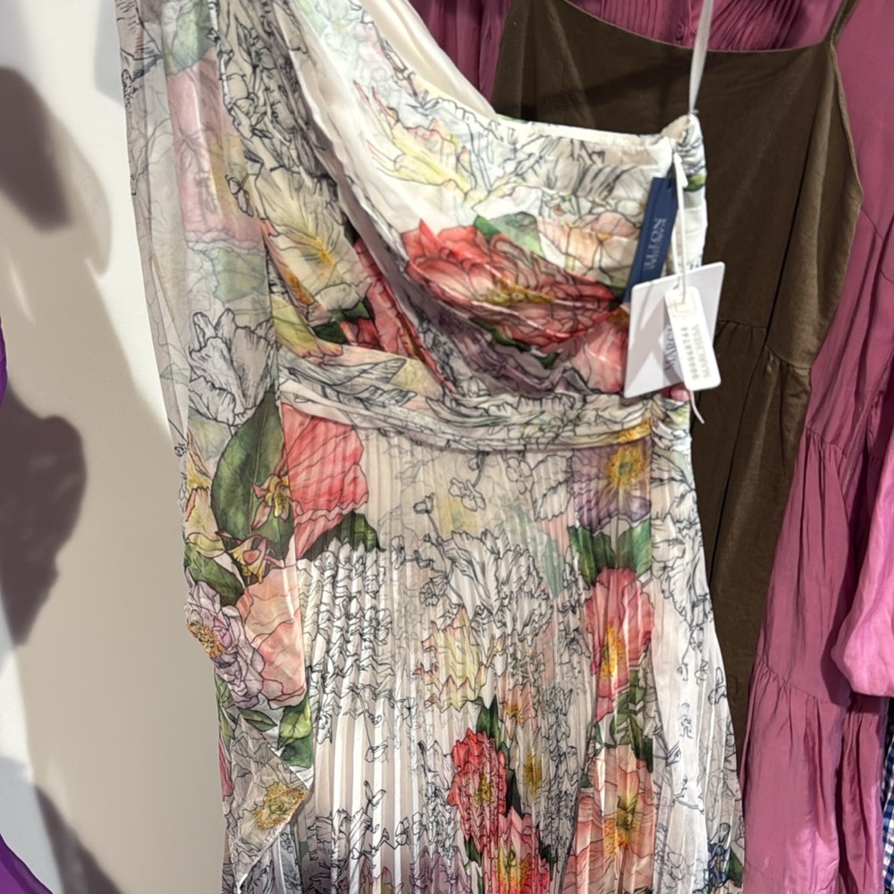 Floral One-Shoulder Wedding Dress